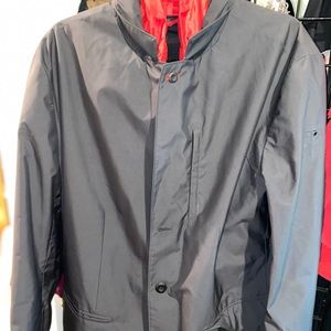 Victorinox Windbreaker 2 in 1 Jacket Gray and Red